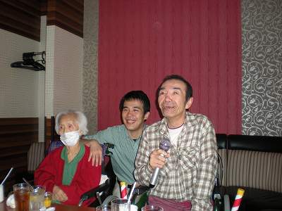 カラオケ外出(日の出紫苑)