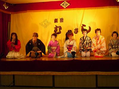 劇団むさしの公演(日の出紫苑)